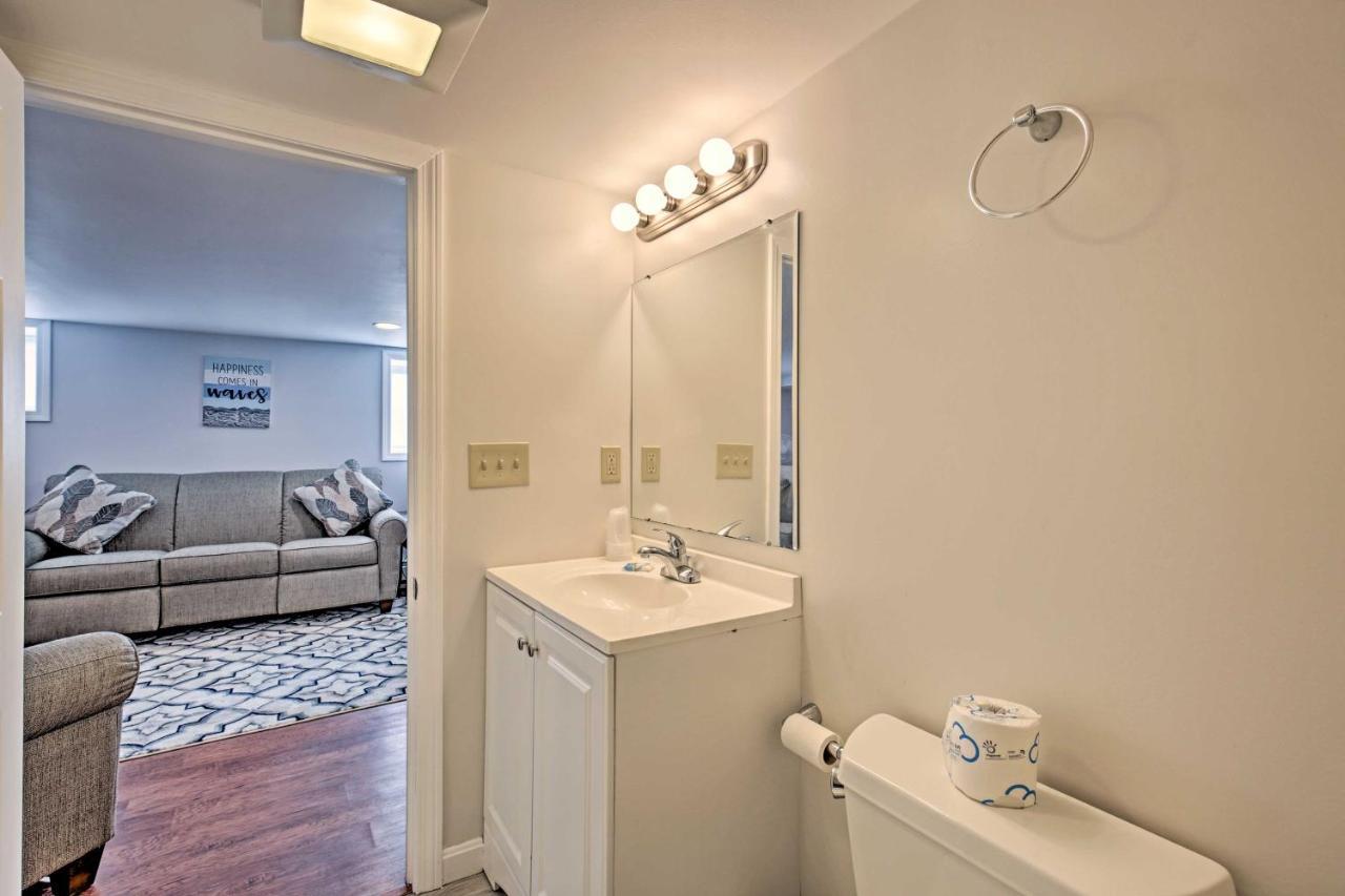 Old Orchard Beach Home With Patio Walk To Beach Екстер'єр фото